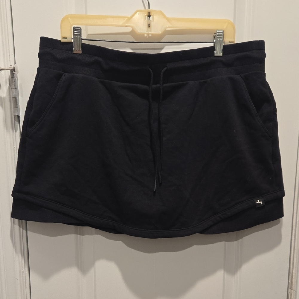 JoyLab Black Athletic Skort